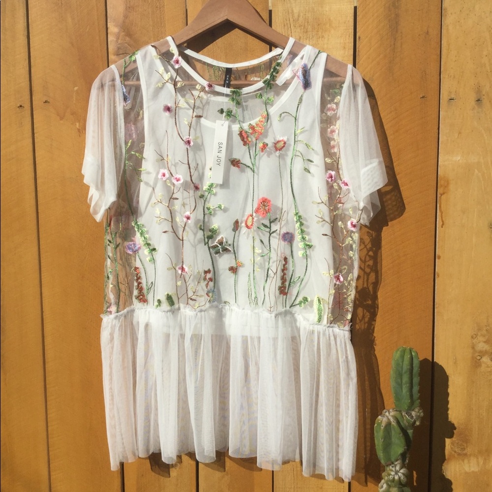 Shear Blouse W/ Floral Stitching